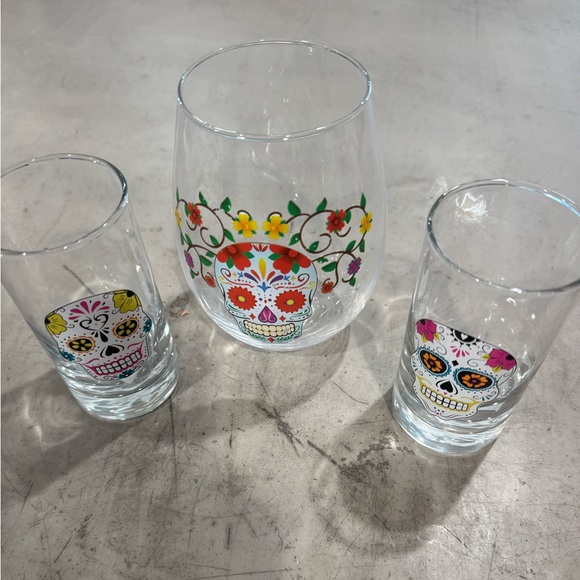 Colorful Skull glasses trio-great 4 “Dia De Los Muertos “ & Halloween💀zoom in 💀 - Picture 1 of 6